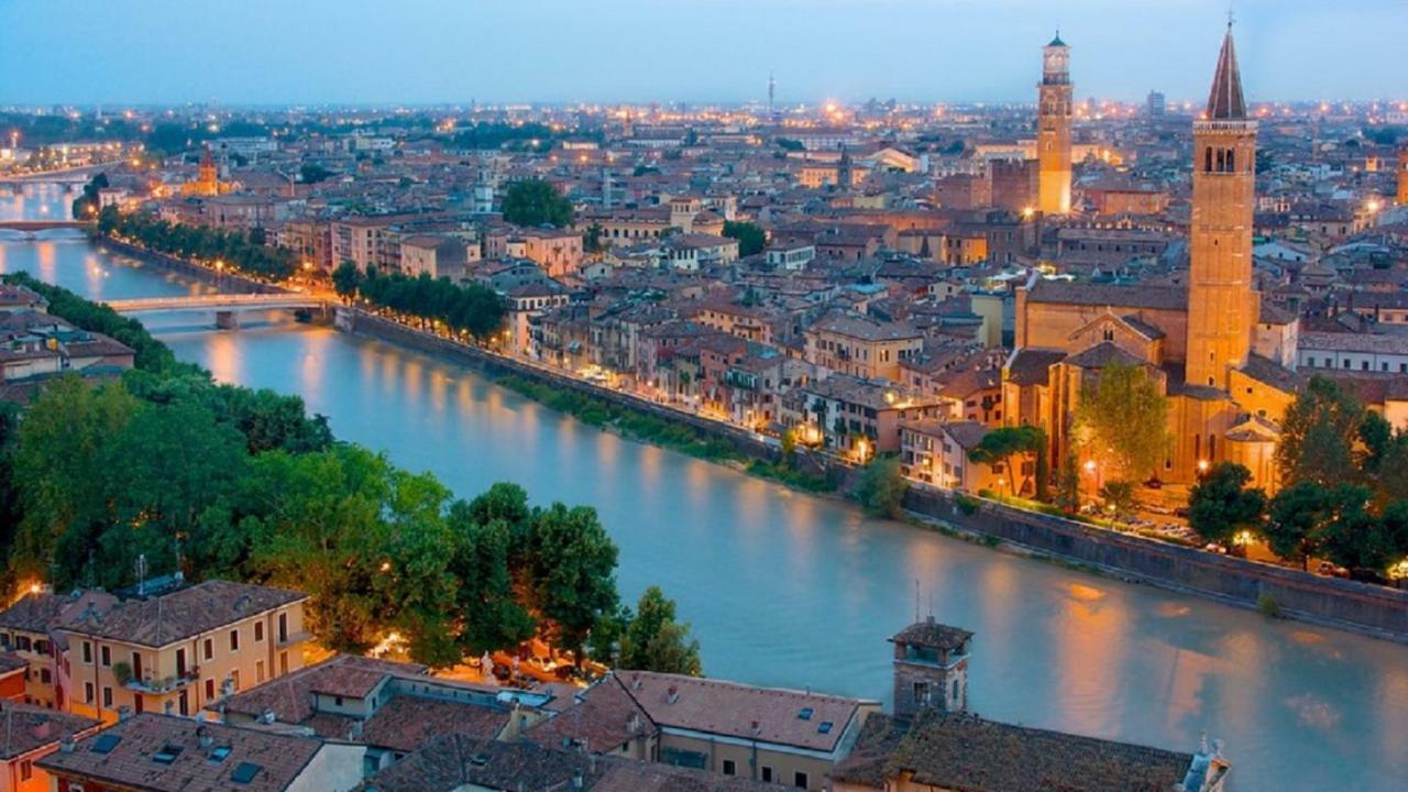 Italianflat - Design Rooms Verona Exterior photo